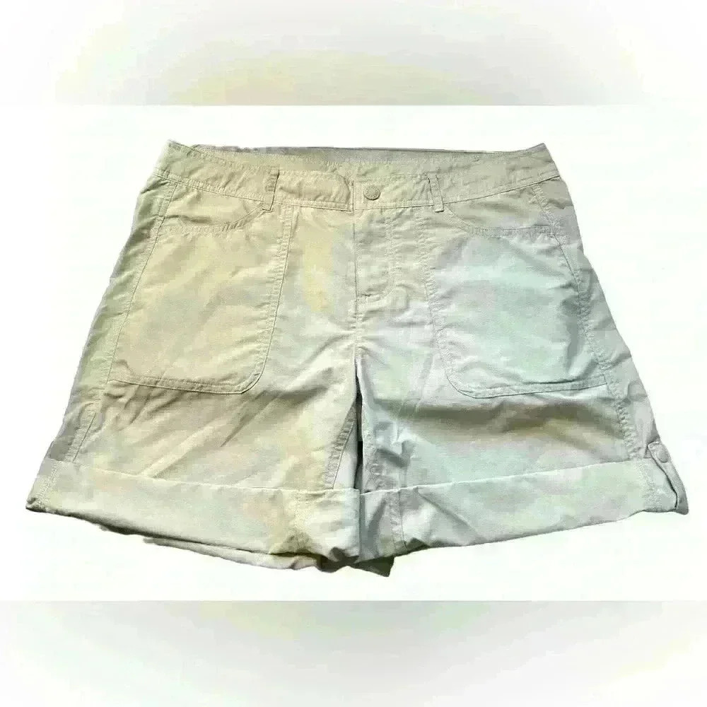THE NORTH FACE NYLON SHORTS KHAKI WOMEN'S 12 5-11” Inseam Excellent Condition!